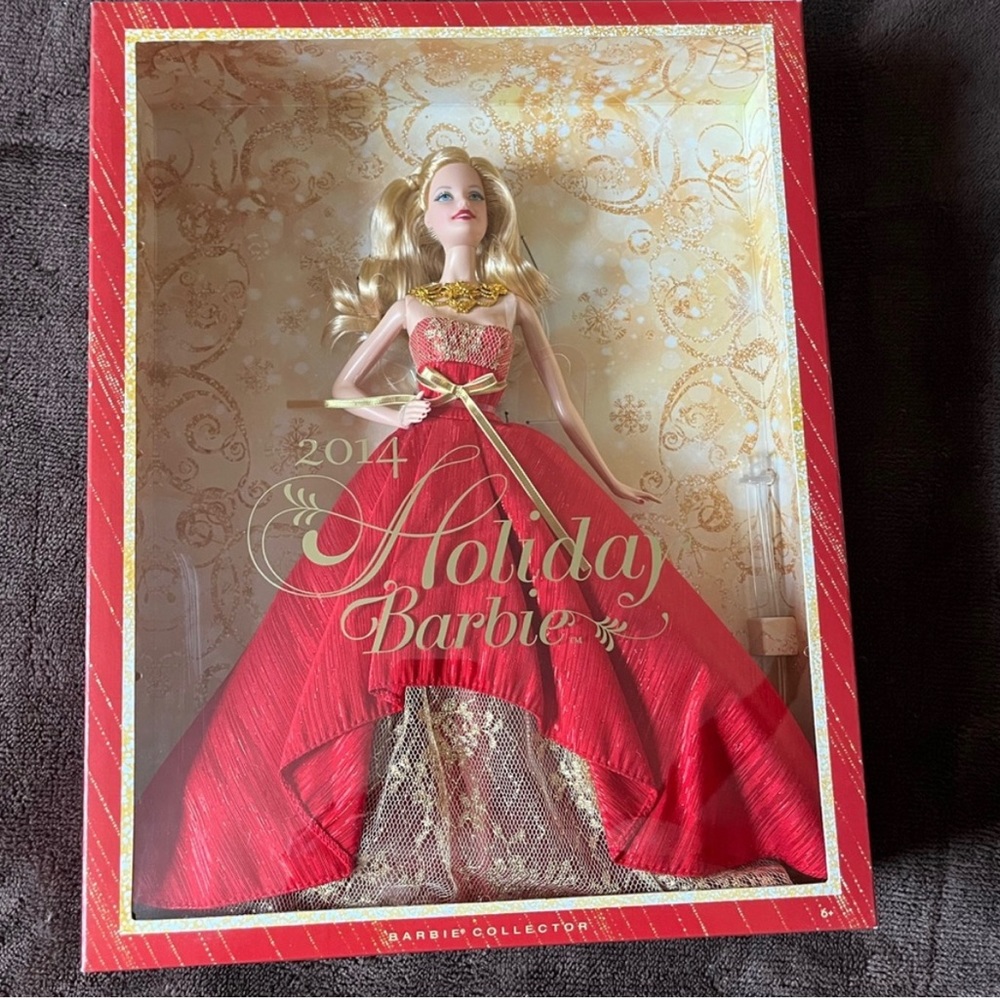 NIB Happy Holiday Special Edition 2014 Barbie BLONDE